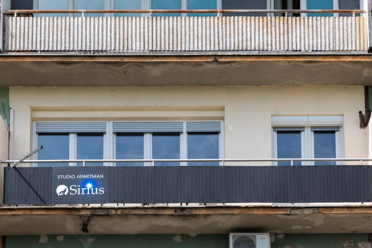Studio Apartman Sirius スルニュ エクステリア 写真